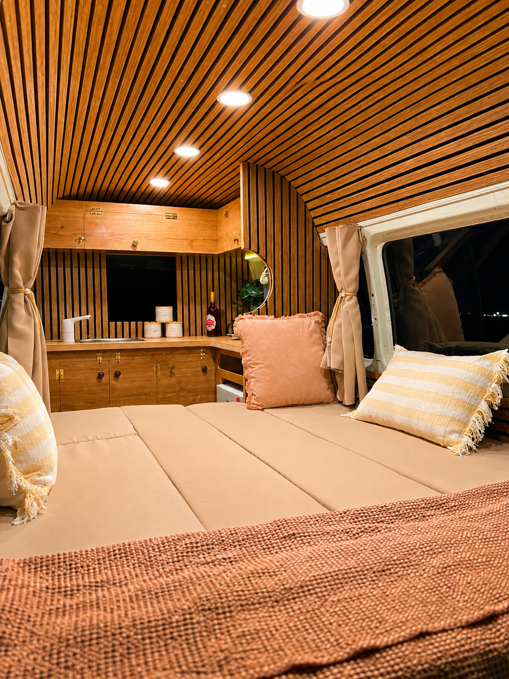 2006 Toyota Hiace LWB High Roof Campervan