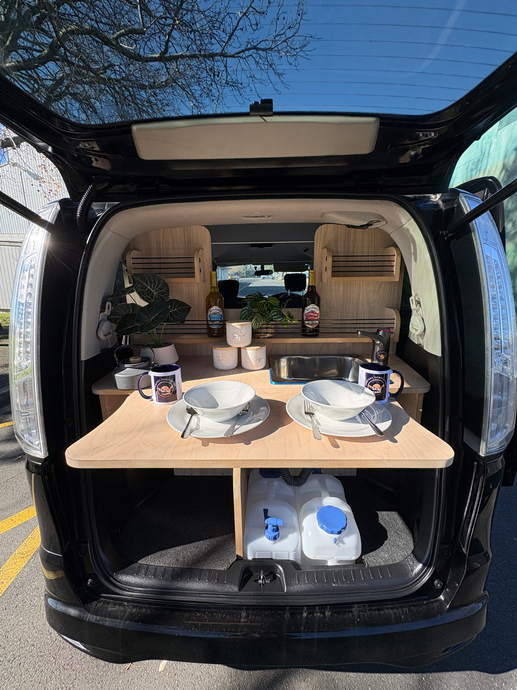 2013 Nissan Serena self-contained Campervan