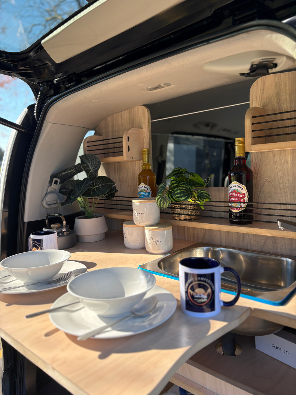 2013 Nissan Serena self-contained Campervan