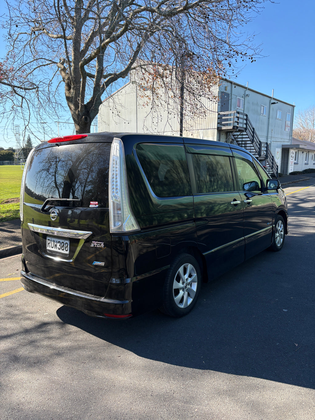 2013 Nissan Serena self-contained Campervan