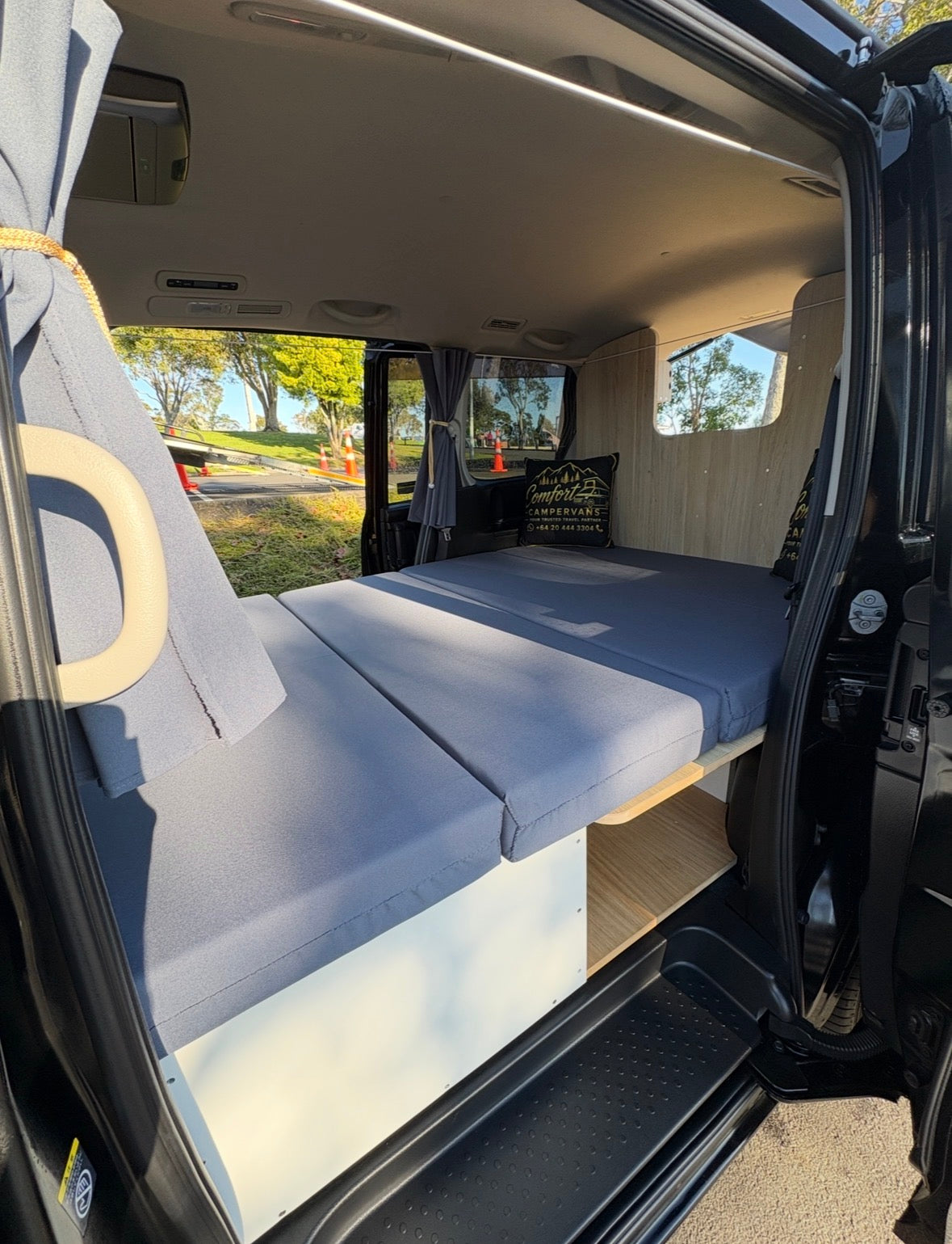 2013 Nissan Serena self-contained Campervan