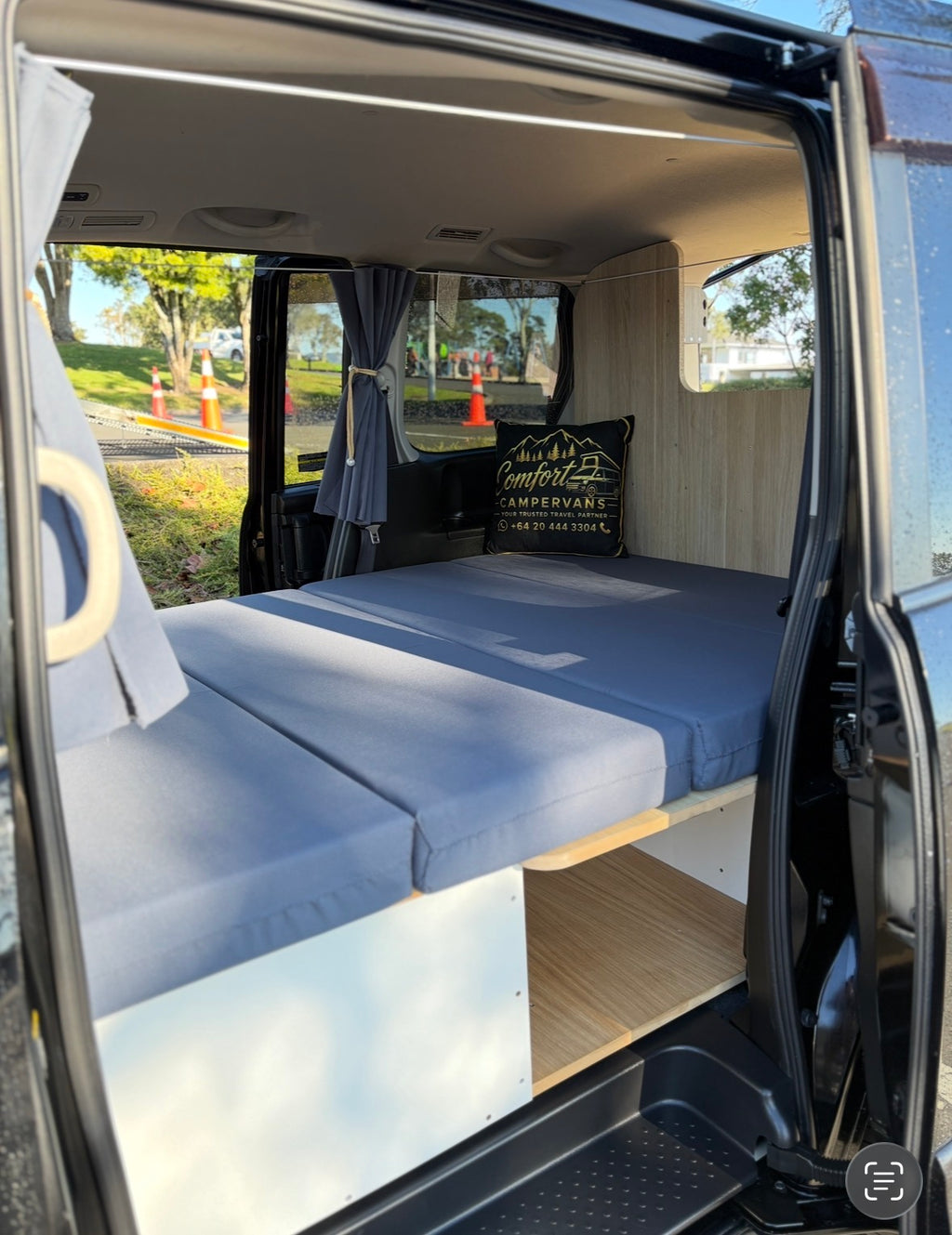 2013 Nissan Serena self-contained Campervan