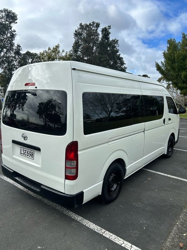 Hiace Jumbo campervan interior